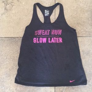 Nike workout tank